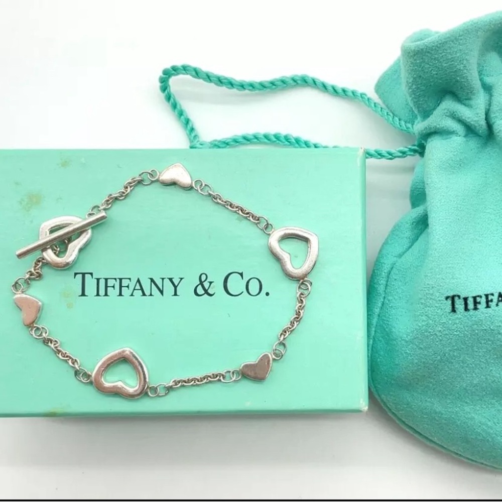 Authentic Tiffany & Co. Tiffany  open heart bracelet silver toggle W/Box